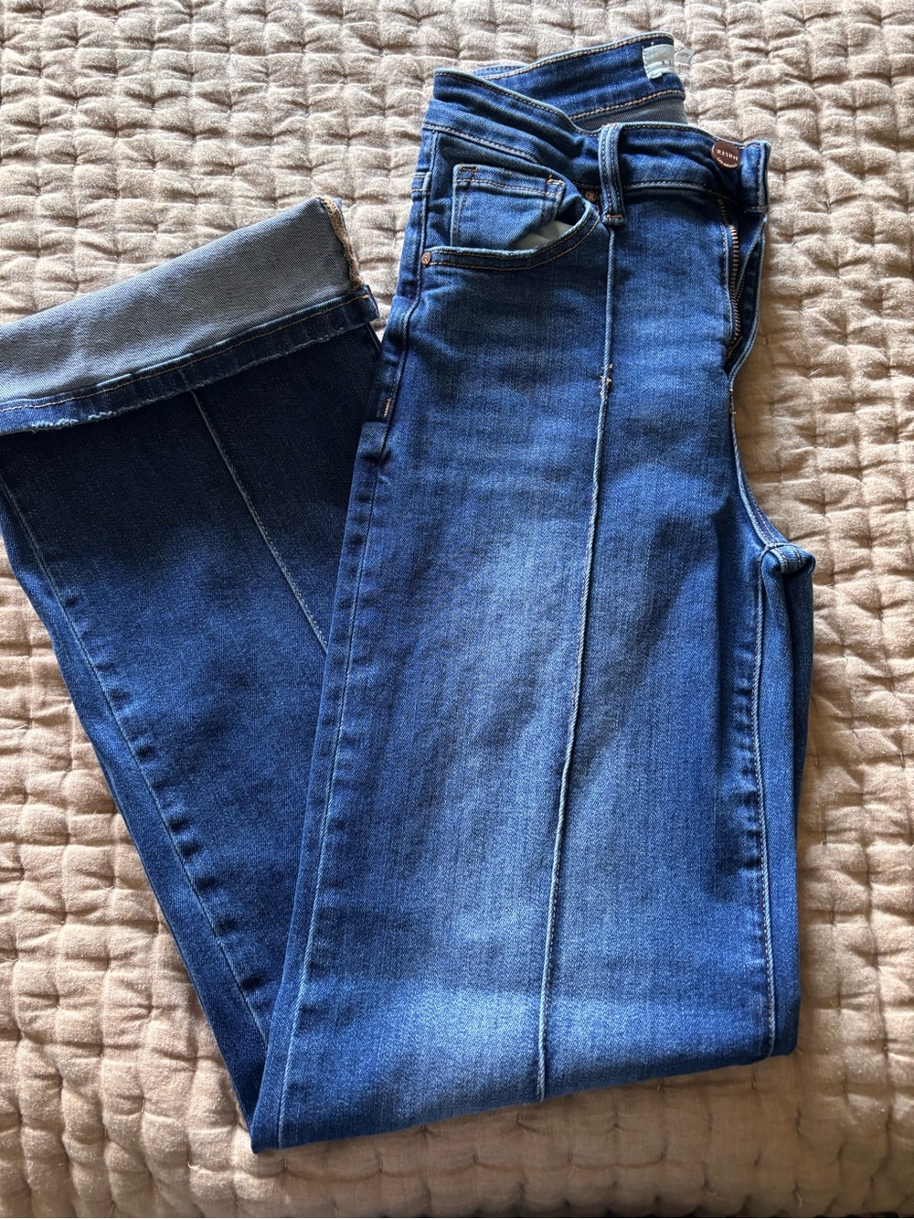 Risen Wide Leg Cuffed Jeans Size 3/26 High Rise